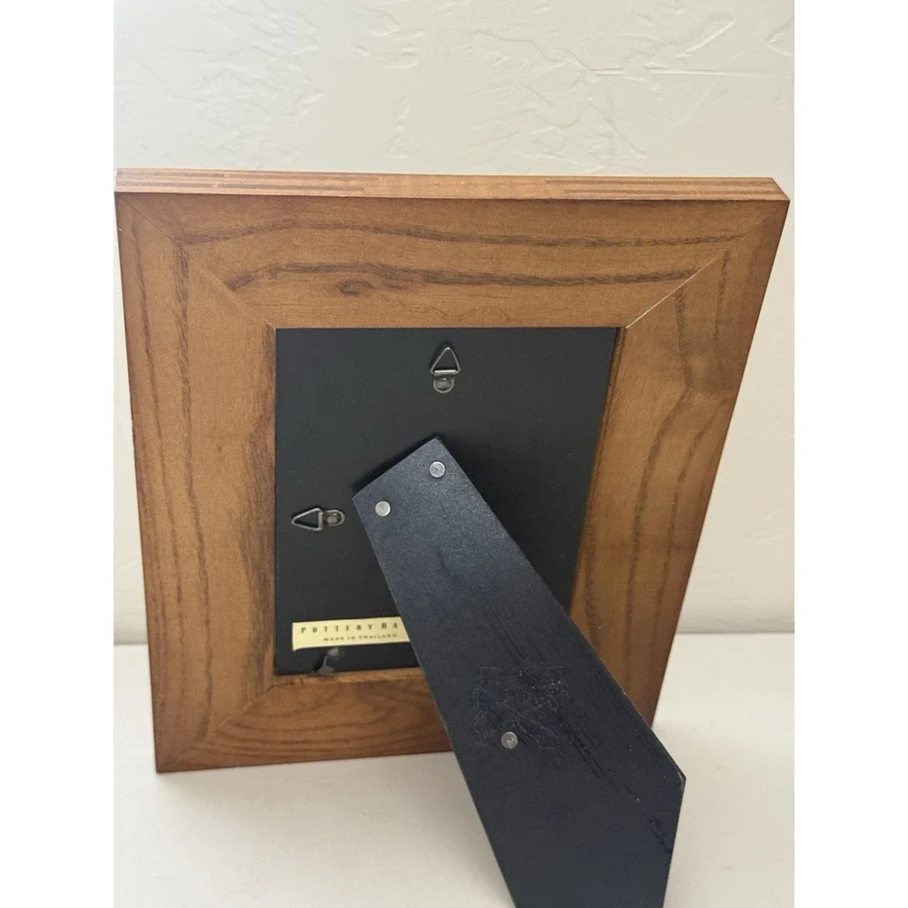 Pottery Barn Wood Gallery Picture Frame 9 x 11
